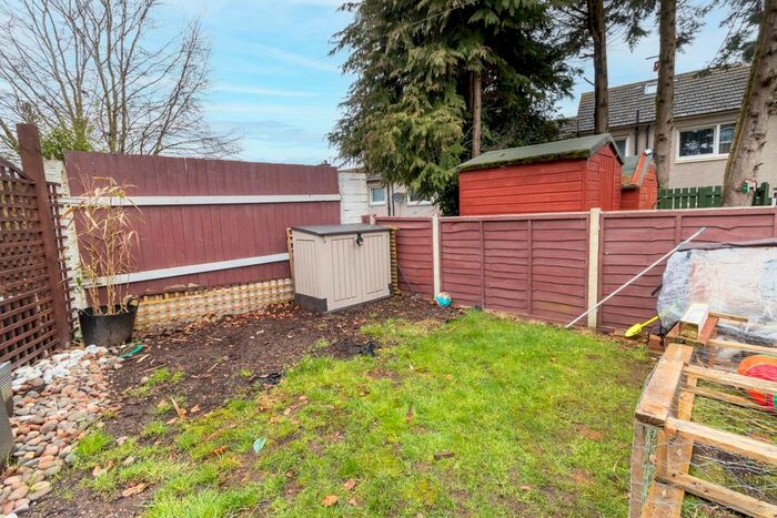 2 Bedroom Terraced House For Sale In Craigard Road, Dundee, DD2