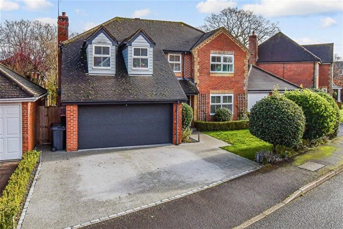 5 Bedroom Detached House For Sale In High Snoad Wood, Challock, Ashford, Kent, TN25