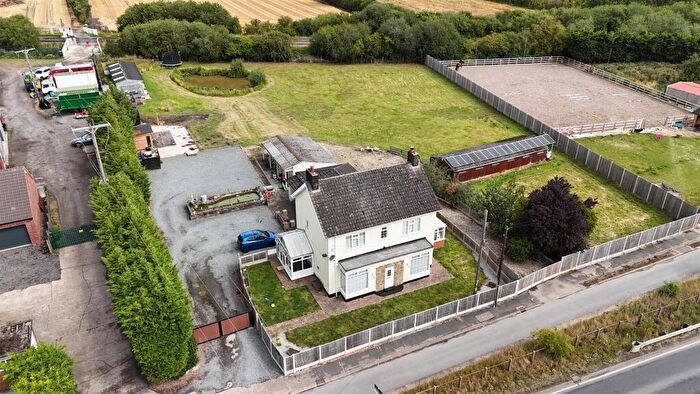 5 Bedroom Farm House For Sale In Hull Road, Eastrington, Goole, DN14