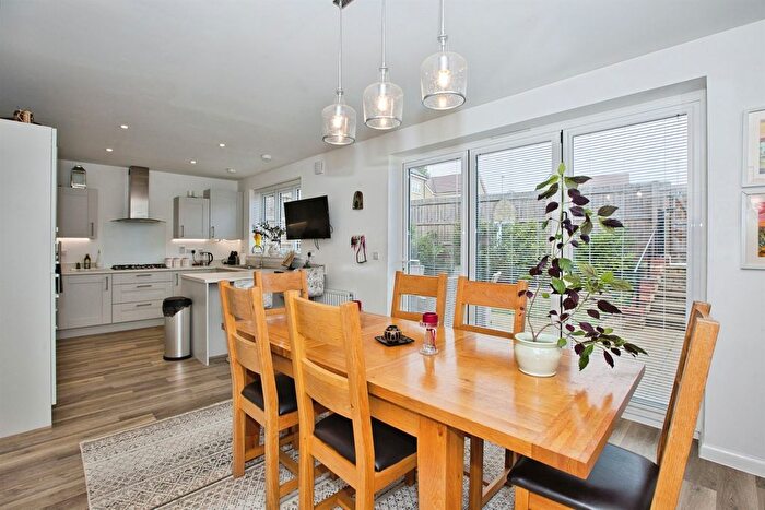 4 Bedroom Detached House For Sale In Vartenham Close, Milborne Port, Sherborne, DT9