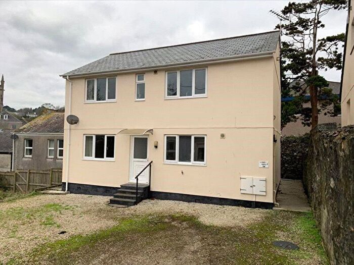2 Bedroom Apartment To Rent In B South Street, St Austell, Cornwall, PL25