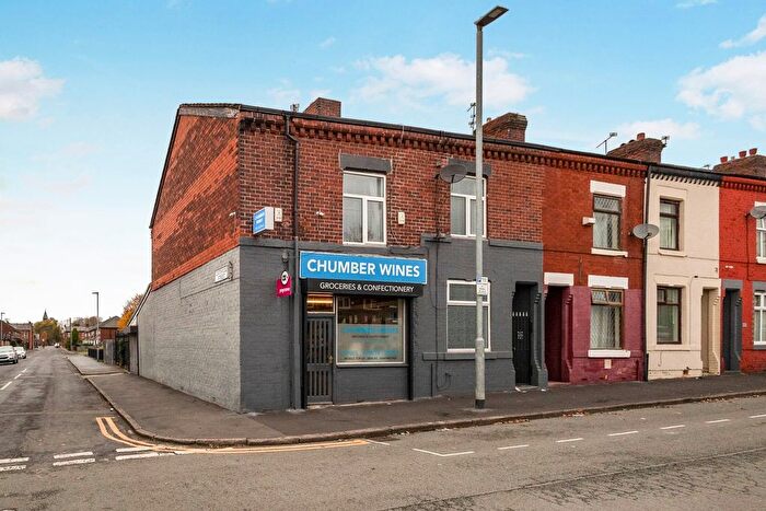 4 Bedroom Terraced House For Sale In Schofield Street, Openshaw, Greater Manchester, M11