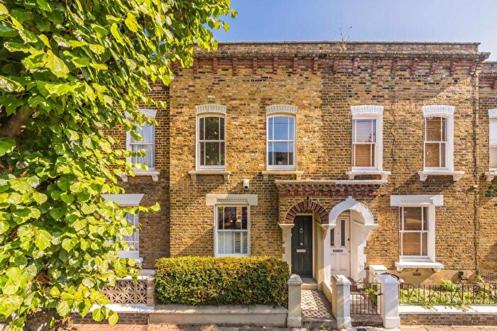 2 Bedroom Terraced House For Sale In Tyneham Road, London, SW11