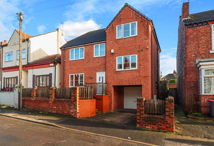 4 Bedroom Detached House For Sale In Main Street, Rawmarsh, S62