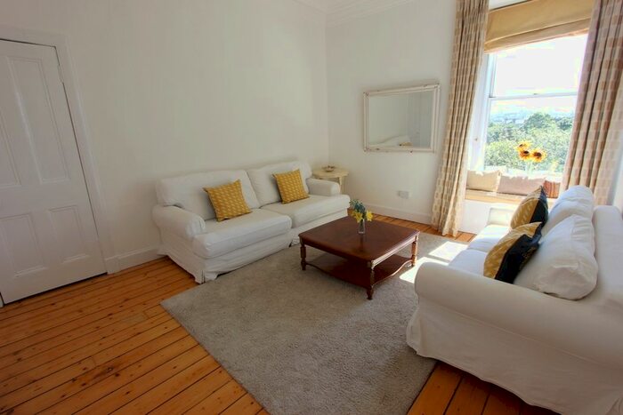 2 Bedroom Flat To Rent In Duke St, Edinburgh, Leith, EH6