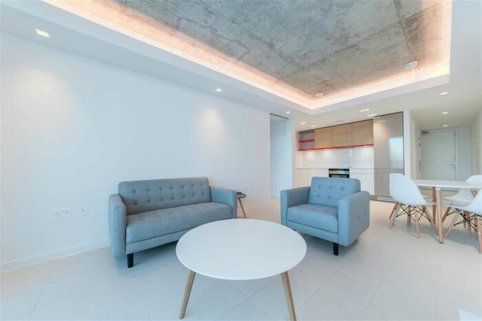 1 Bedroom Flat To Rent In East Tower, Royal Dock, E16