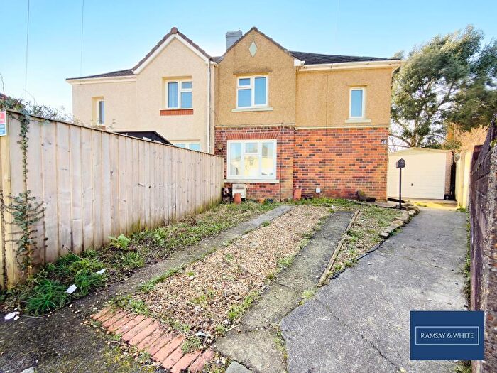 3 Bedroom Semi-Detached House For Sale In Trefelin, Aberdare, CF44