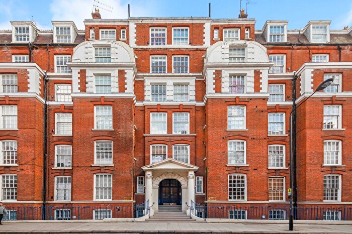 1 Bedroom Flat To Rent In Jenner House, Hunter Street, WC1N