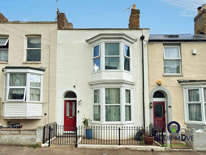 3 Bedroom Terraced House To Rent In Alpha Road, Ramsgate, Kent, CT11