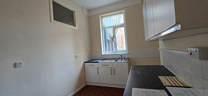 1 Bedroom Flat To Rent In South Parade, Abergele, Pensarn, LL22