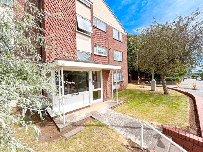 1 Bedroom Apartment For Sale In Cliftonville Court, Cliftonville, Northampton, NN1