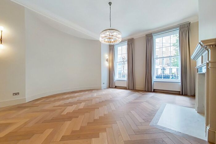 1 Bedroom Flat To Rent In Great Cumberland Place, London, W1H