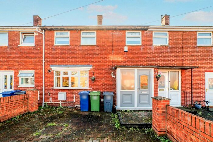 3 Bedroom Terraced House To Rent In Gaskell Avenue, South Shields, Tyne And Wear, NE34