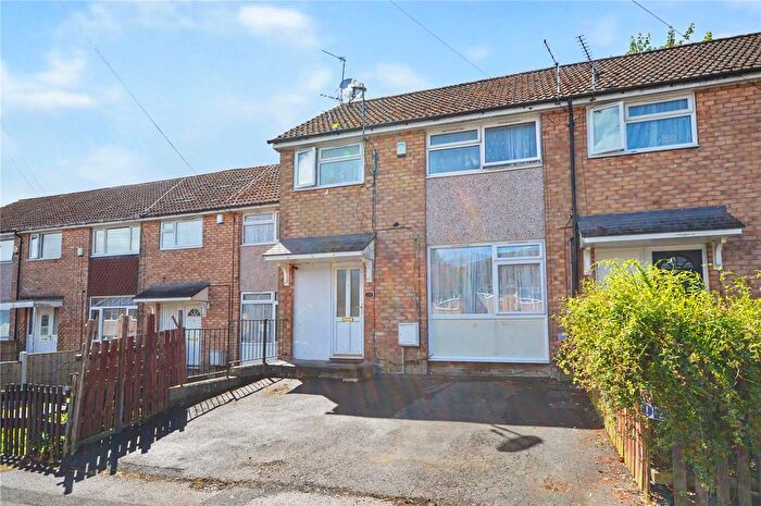 3 Bedroom Terraced House For Sale In Manor Farm Drive, Leeds, West Yorkshire, LS10