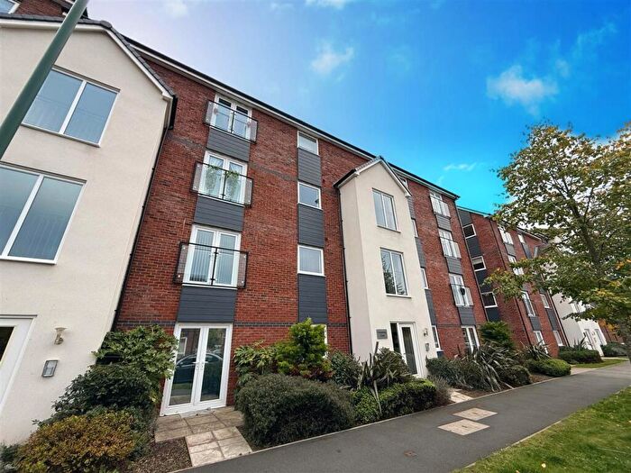 2 Bedroom Apartment To Rent In Victoria Crescent, Armstrong Court, Solihull, B90