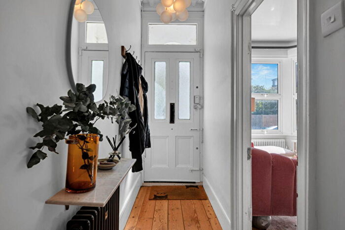 4 Bedroom Terraced House For Sale In Sunninghill Road, London, SE13