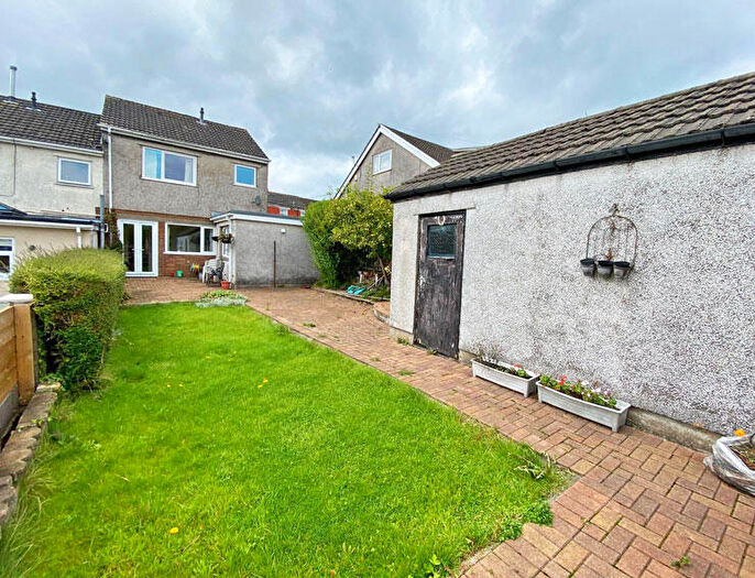 3 Bedroom End Of Terrace House For Sale In Davies Street, Ystrad Mynach, Hengoed, CF82