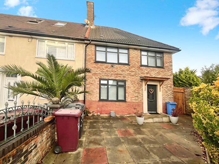 3 Bedroom End Of Terrace House To Rent In Cromford Road, Liverpool, Merseyside, L36