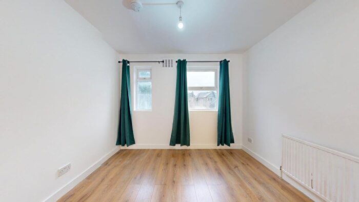 Studio To Rent In Sangley Road, London, SE6