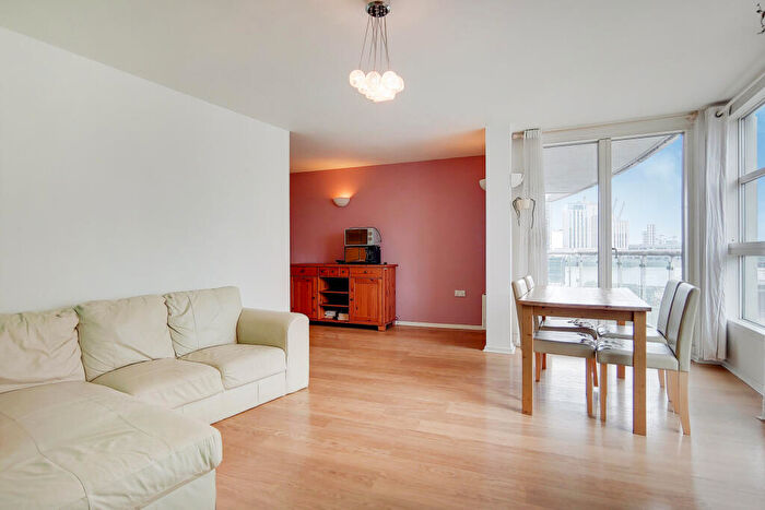 2 Bedroom Apartment To Rent In Prestons Road, London, E14