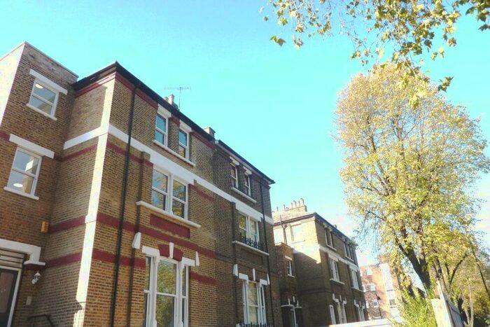 4 Bedroom Flat To Rent In Hillmarton Road, Caledonian Road, N7
