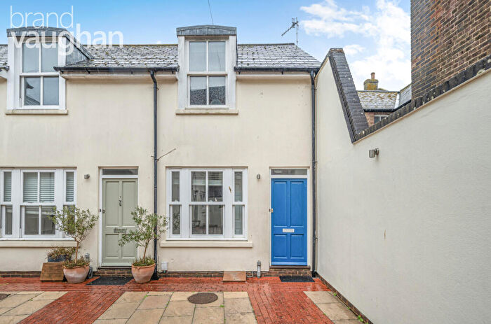 2 Bedroom Detached House To Rent In Middle Street, Brighton, East Sussex, BN1