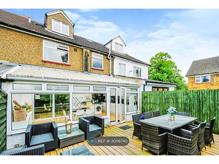4 Bedroom Terraced House To Rent In Corona Road, London, SE12