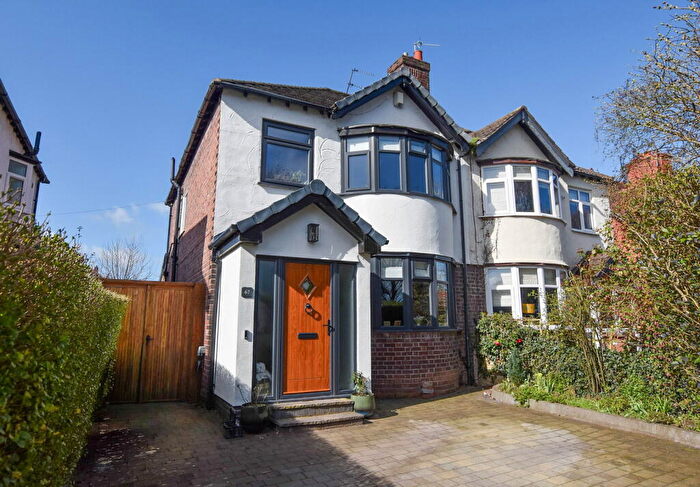 3 Bedroom Semi Detached House For Sale In Ferry Road, Wirral, Eastham, CH62