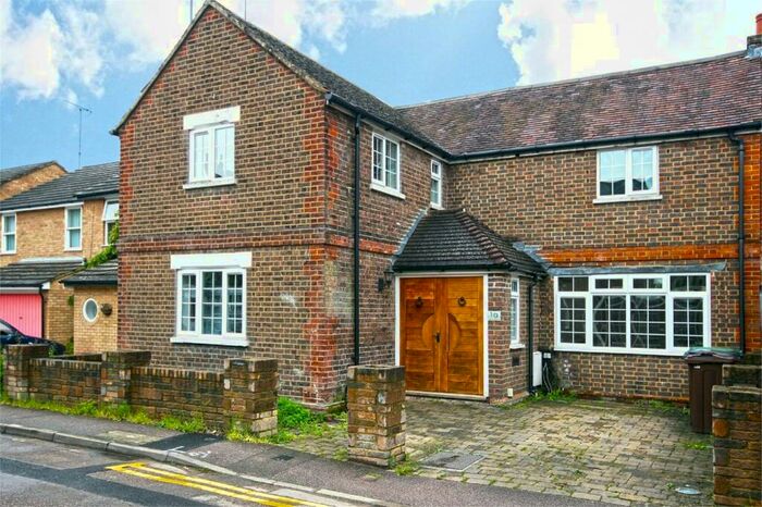 4 Bedroom Detached House To Rent In Branch Road, Park Street, St Albans, AL2