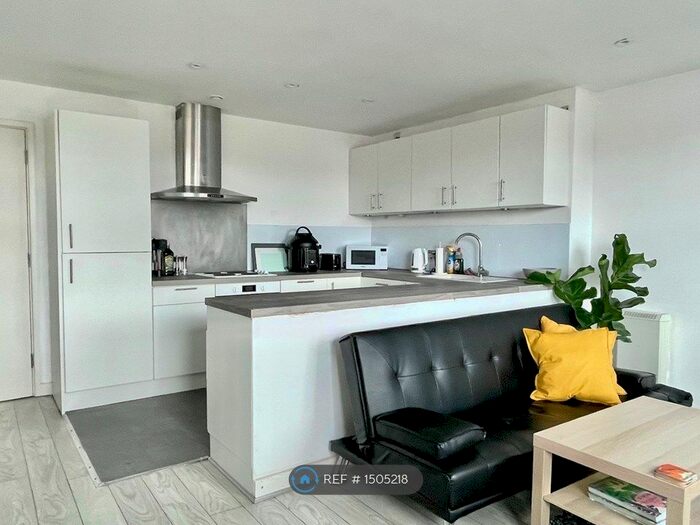 1 Bedroom Flat To Rent In Inverness Street, Camden, NW1