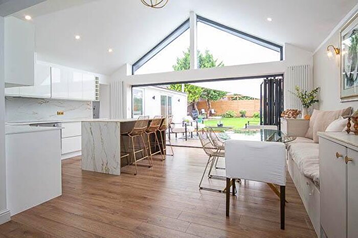4 Bedroom Detached Bungalow For Sale In St Davids Close, Warden Hill, Cheltenham, GL51
