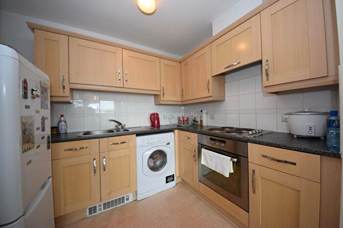 1 Bedroom Apartment To Rent In Citygate House, Eastern Avenue, Ilford, IG2