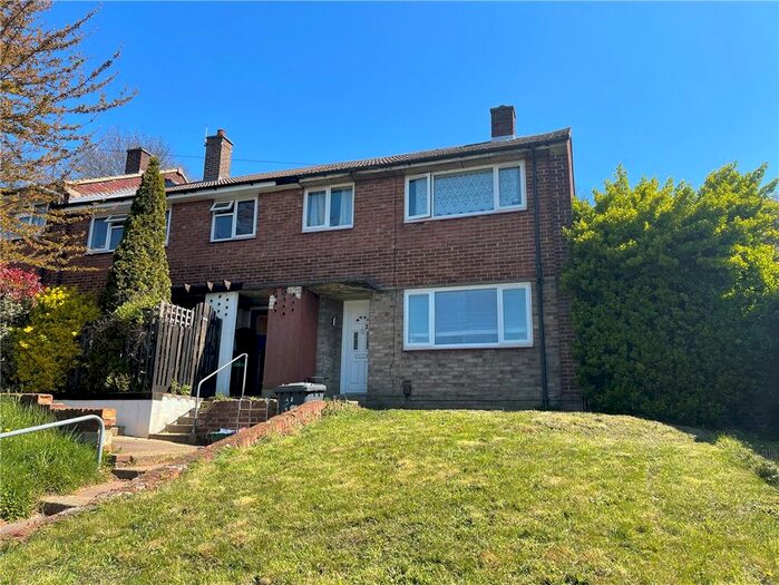 3 Bedroom End Of Terrace House For Sale In Barnfield Road, St Pauls