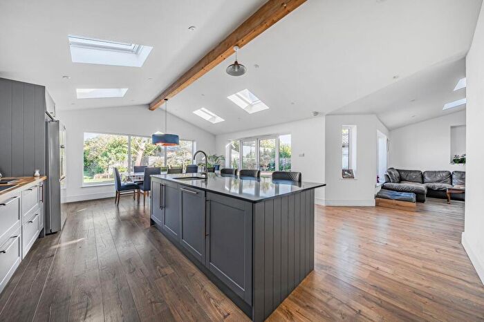 5 Bedroom Detached House For Sale In Semi-rural Bedroom Flexible Family Home, BS40