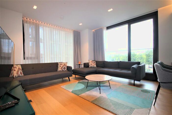 2 Bedroom Flat To Rent In Casson Square, London, SE1