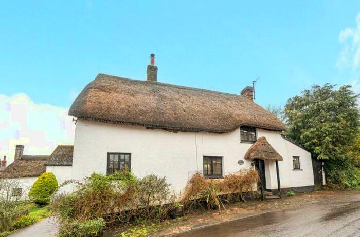 4 Bedroom Detached House For Sale In Sampford Courtenay, Okehampton, EX20