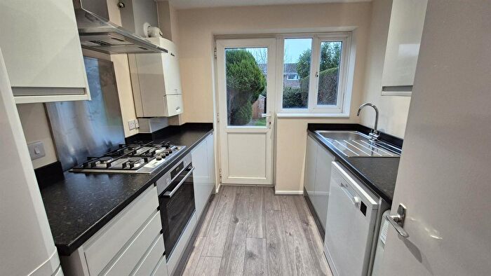 3 Bedroom End Of Terrace House To Rent In Kilberry Close, Osterley, Isleworth, TW7