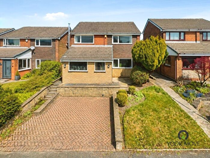 4 Bedroom Detached House For Sale In Thorncliffe Drive, Darwen, Lancashire, BB3
