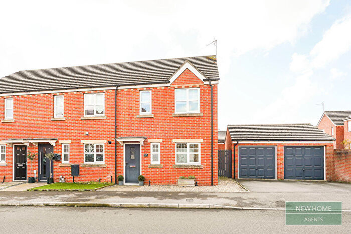 3 Bedroom End Of Terrace House For Sale In Rudkin Drive, Crook, DL15