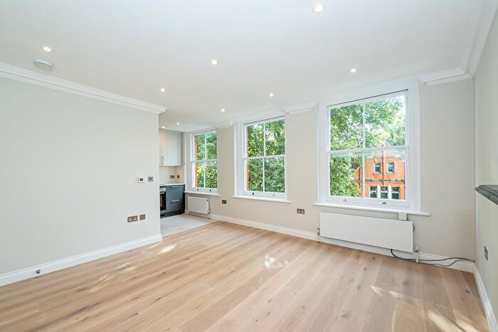 1 Bedroom Flat To Rent In South Kensington, Gloucester Rd, SW7