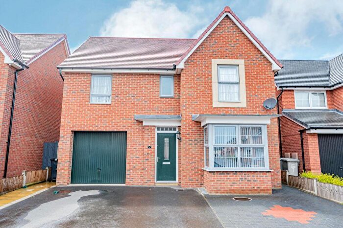 4 Bedroom Detached House To Rent In Peveril Street, NN15