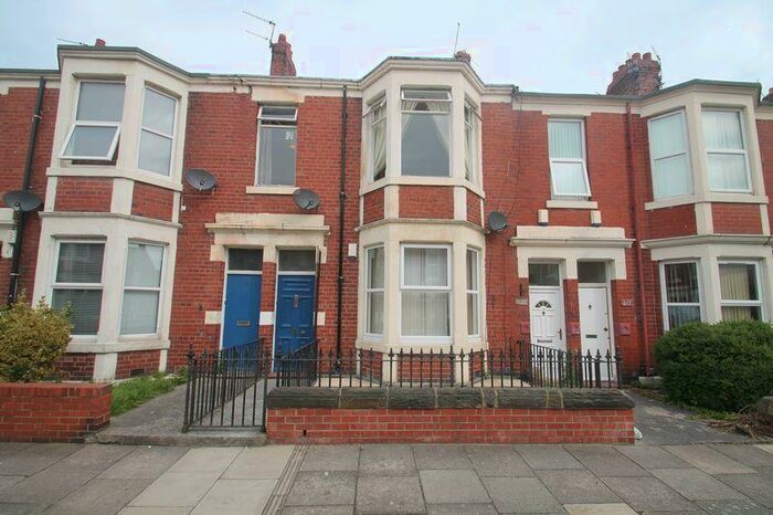 3 Bedroom Ground Flat To Rent In Warton Terrace, Newcastle Upon Tyne, NE6