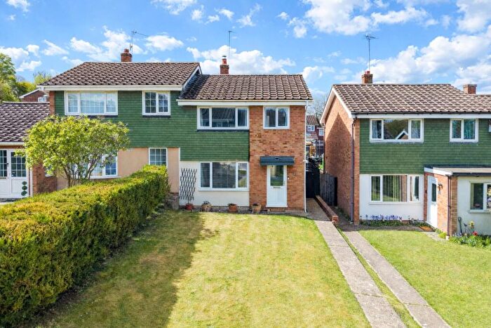 3 Bedroom Semi Detached House For Sale In Roan Walk, Royston, SG8
