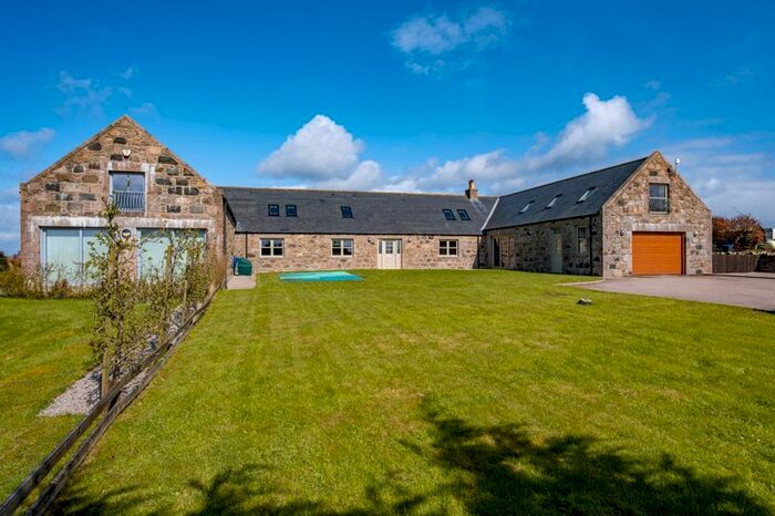4 Bedroom Barn Conversion For Sale In The Square, Oldmeldrum, Inverurie, AB51