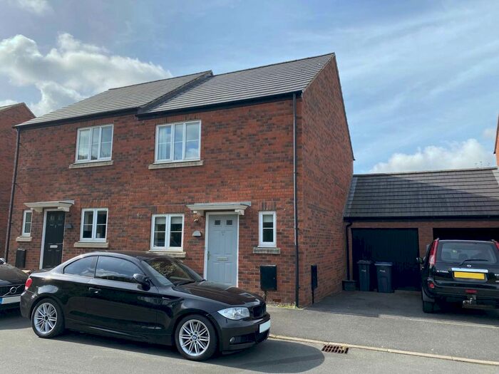 3 Bedroom Semi-Detached House To Rent In White Horse Road, Marlborough, SN8