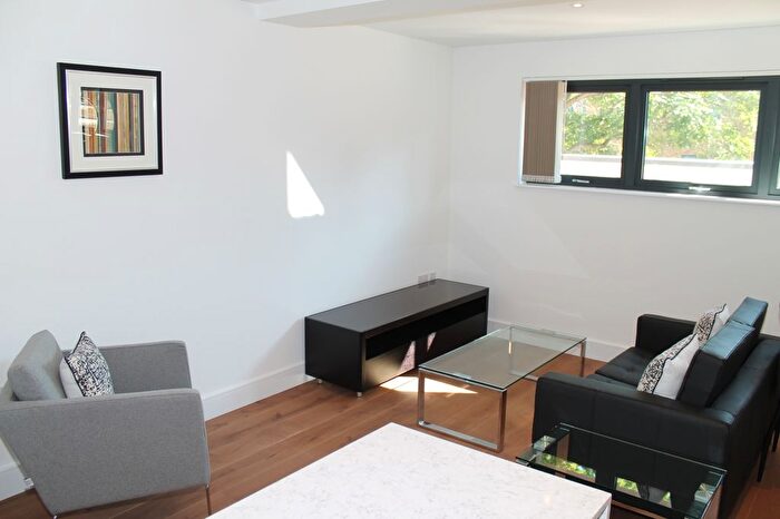 1 Bedroom Flat To Rent In Down Place, The Kingsley, Hammersmith, W6