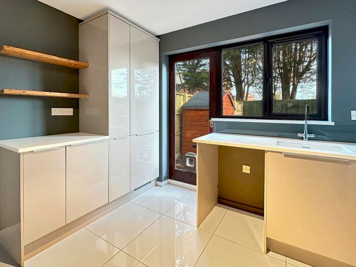 2 Bedroom End Of Terrace House To Rent In Stott Gardens, Cambridge, CB4