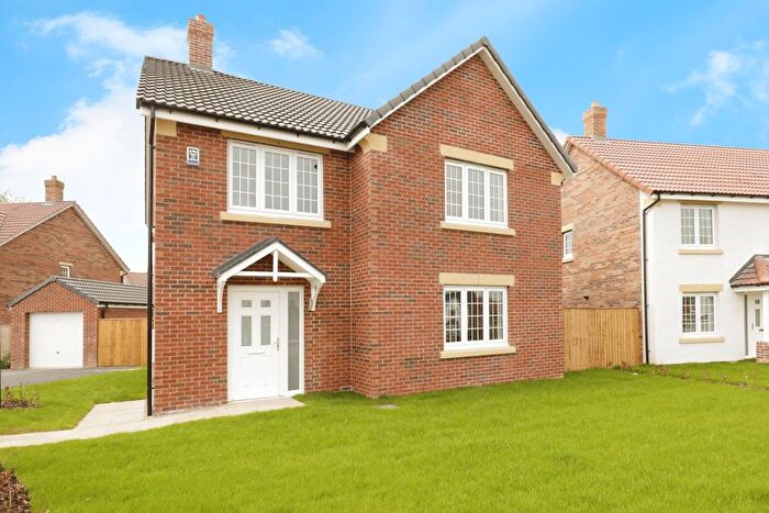 4 Bedroom Detached House For Sale In Mistle Thrush Road, Green Hammerton, York, North Yorkshire, YO26