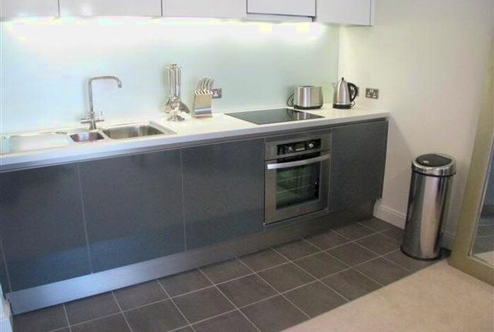 1 Bedroom Flat To Rent In One Park West, Strand Street, Liverpool, L1