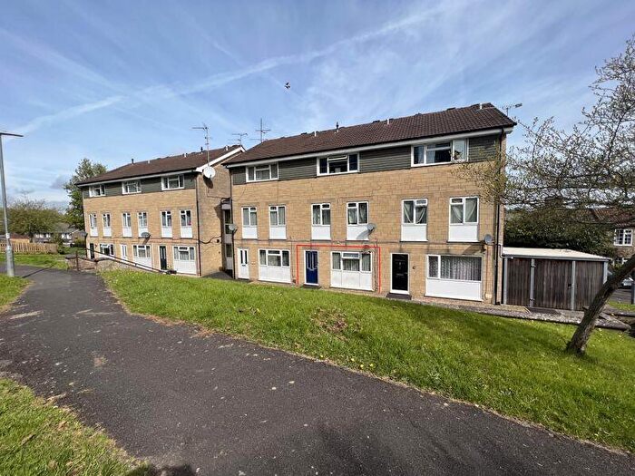 1 Bedroom Flat To Rent In Dyers Close Lane, Frome, BA11